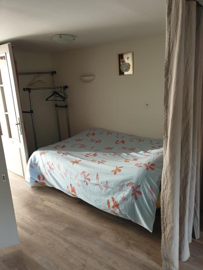 T1 Dans Maison Au Calme Réalmont Εξωτερικό φωτογραφία
